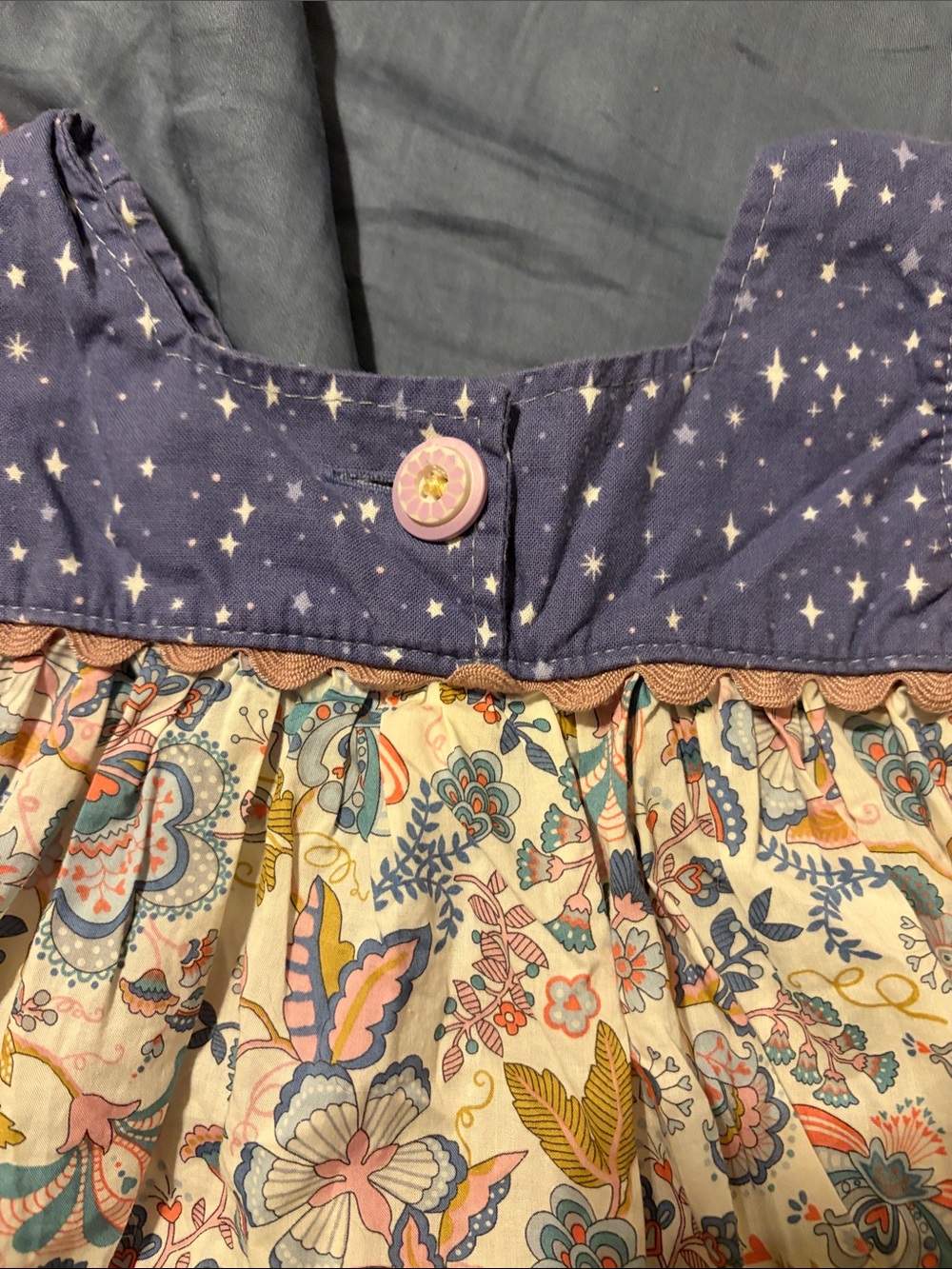 Girls Floral Multi-Color Ruffle Dress - Picture 5 of 6